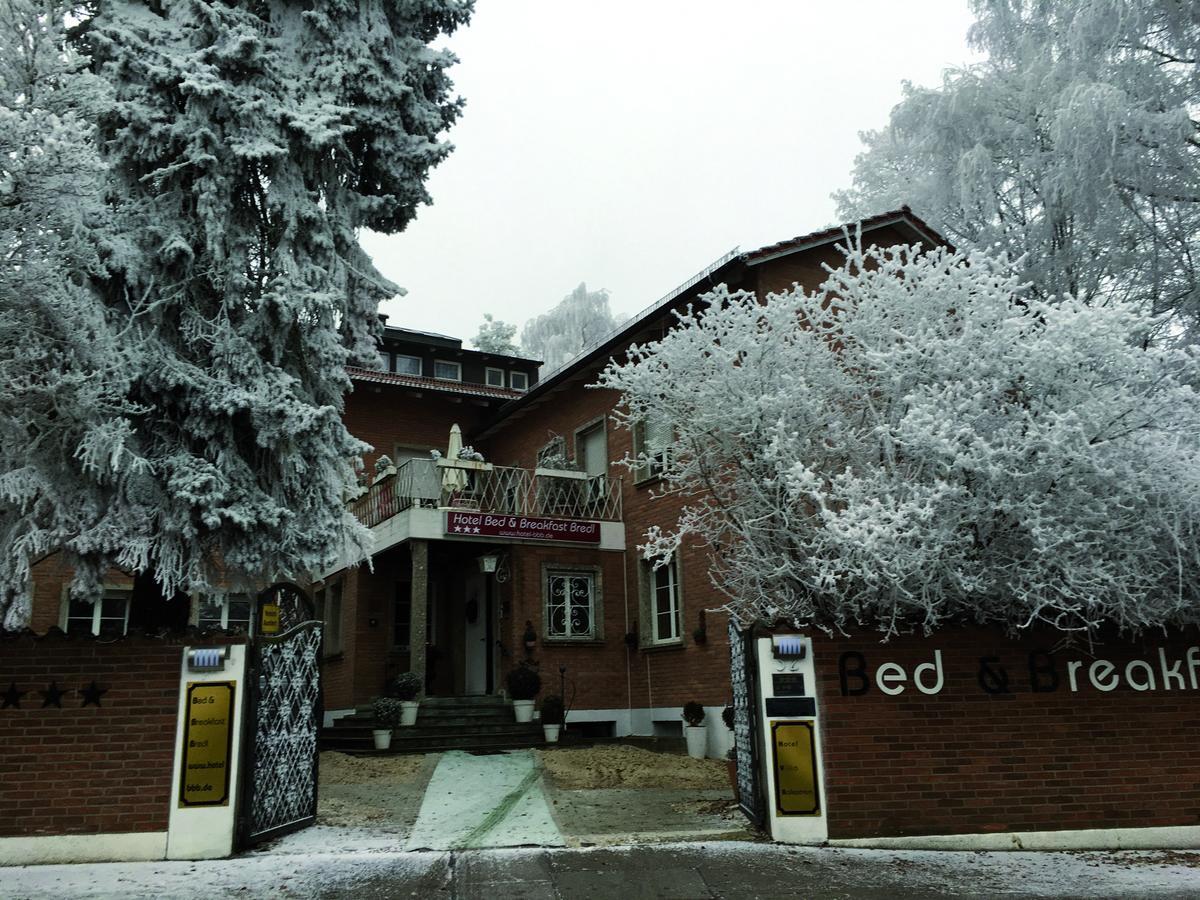 Hotel B&B Bredl In Der Villa Ballestrem 스트라우빙 외부 사진