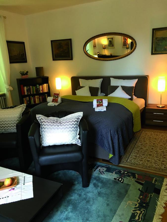 Hotel B&B Bredl In Der Villa Ballestrem 스트라우빙 외부 사진